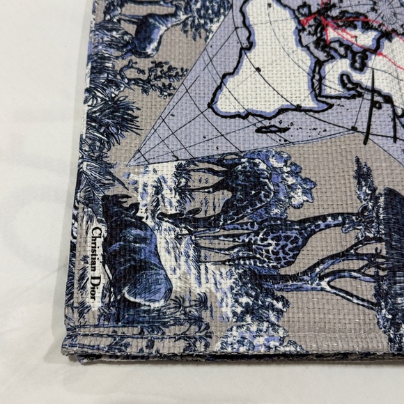 Dior Around The World VIP Blue and Tan Tote - Picture 5 of 11